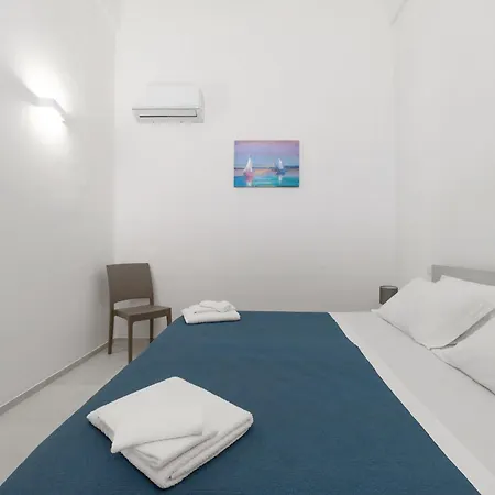 Nara 1 - Private Jacuzzi דירה טריקאסה